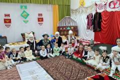 eb84c6e2-b710-4a24-8141-10e608d9db97